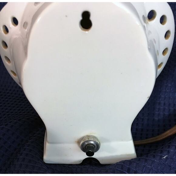 Vintage Mid-Century Lipper & Mann “The Last Supper” Ceramic mantle Night Light - Picture 10 of 10